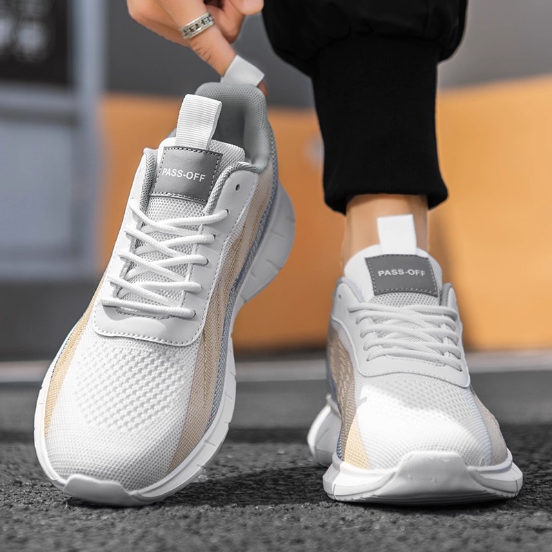 夏薄款透气网面飞织防臭休闲潮鞋