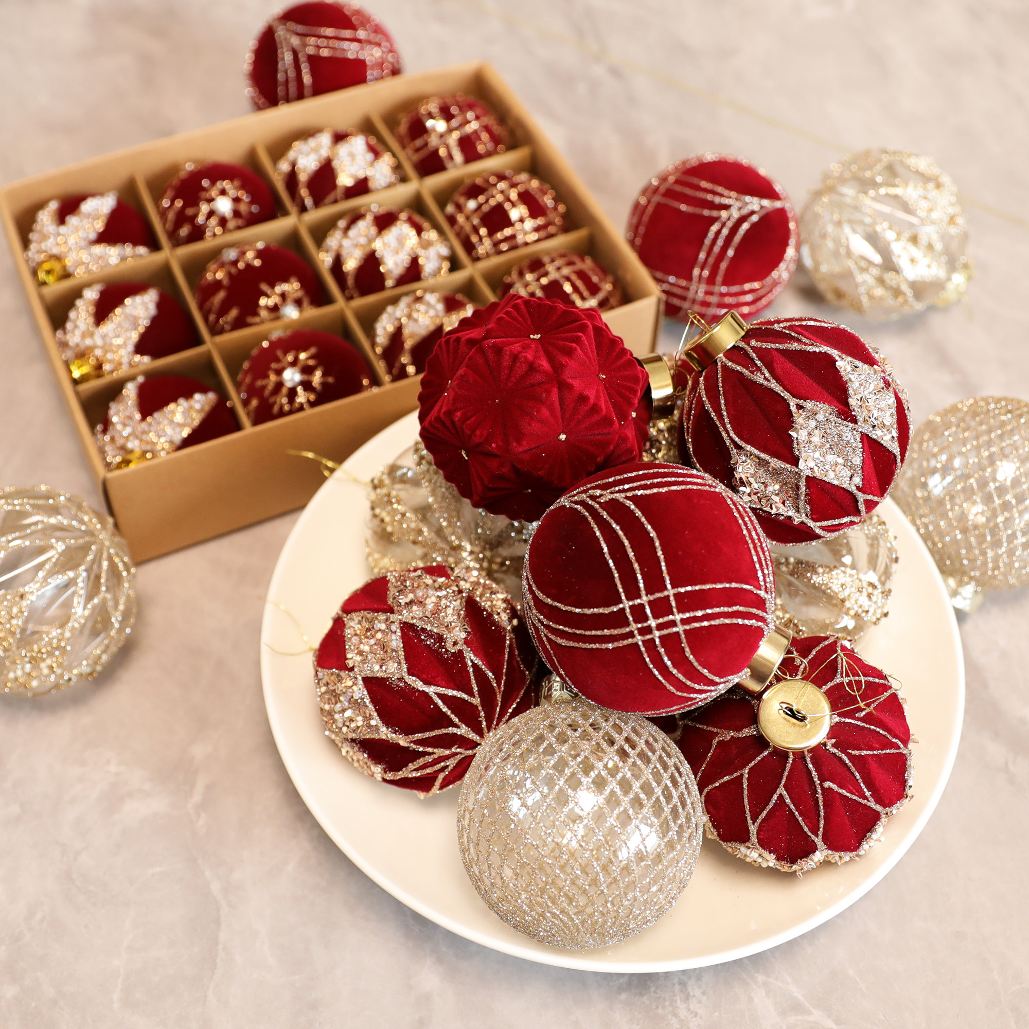 圣诞装饰品8cm酒红植绒圣诞球