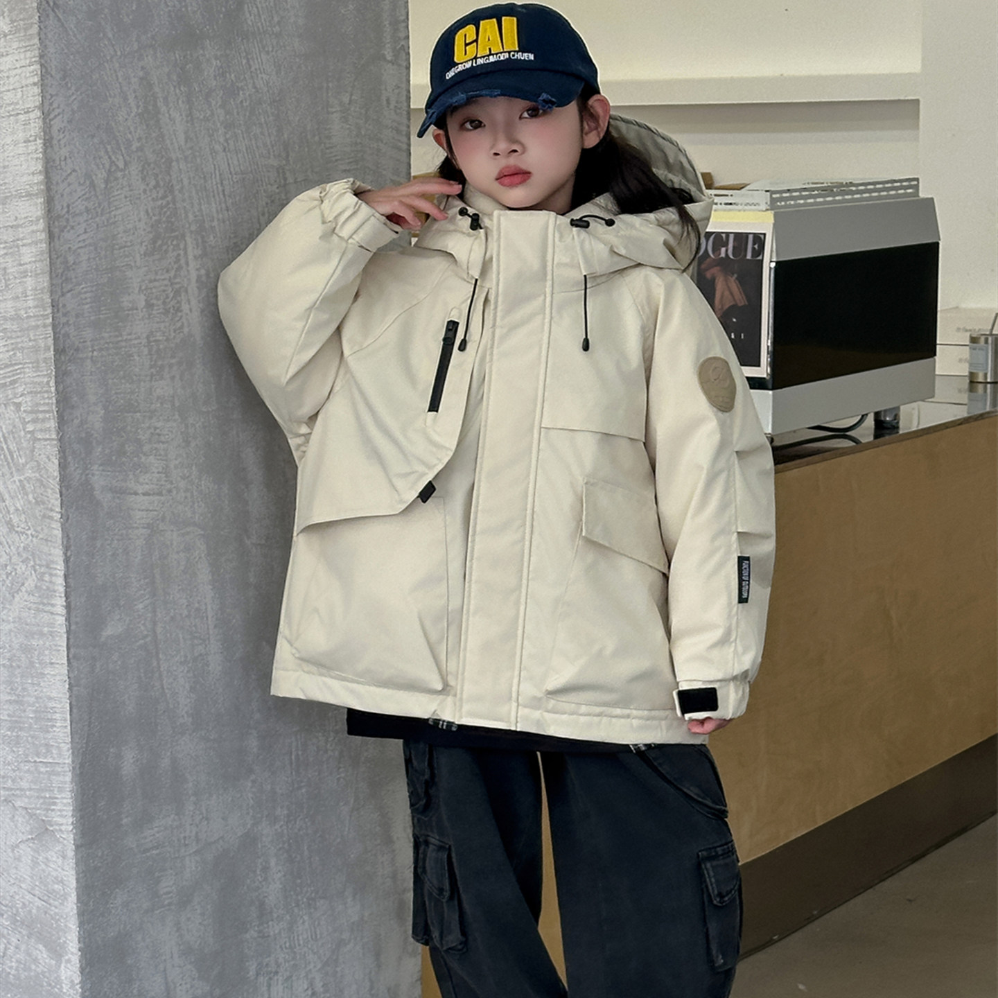 中大童90白鸭绒连帽冲锋衣羽绒服