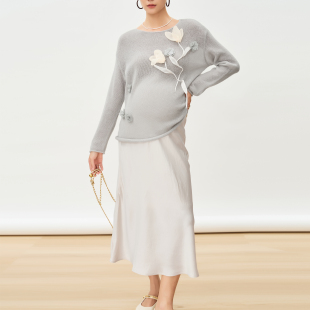 时尚 藕色缎面吊带裙毛衫 套装 新款 女 2025秋季 BELLYWEAR孕妇装