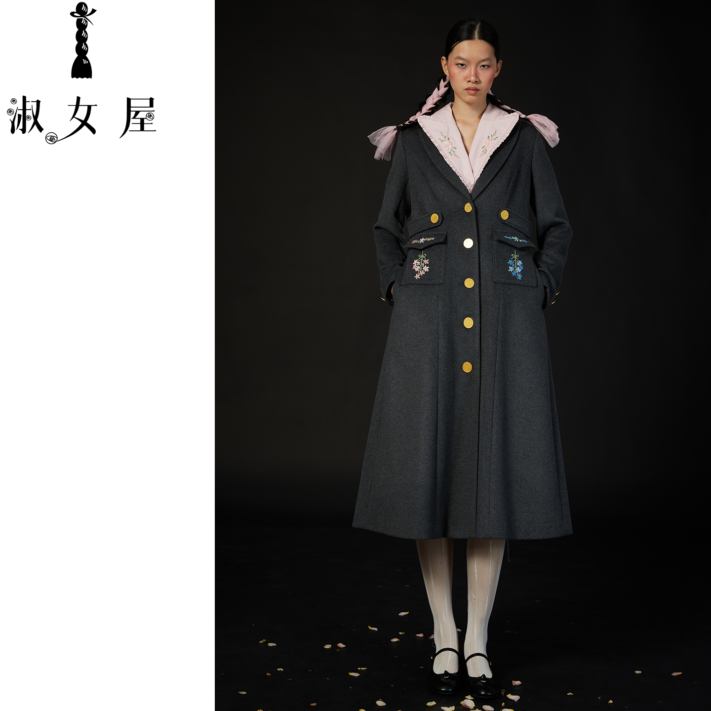 维多利亚公主绣花大衣②