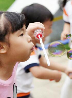 儿童泡泡天使水户外玩具吹泡泡机泡泡棒团建活动生日气氛礼物