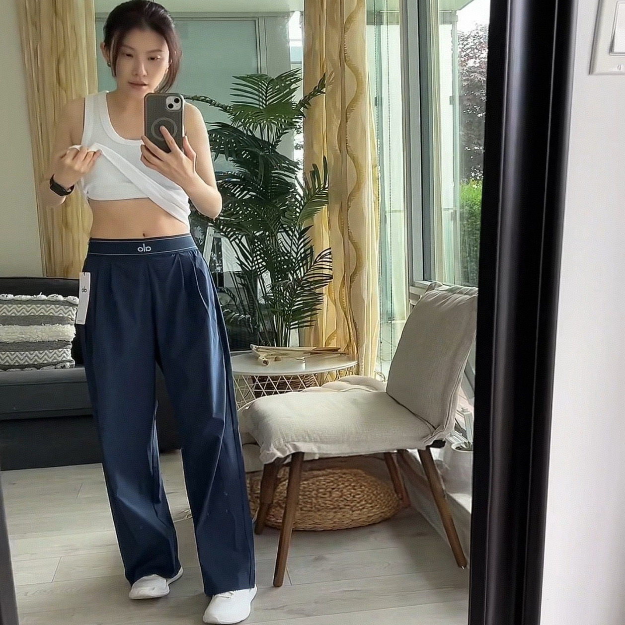 酒红冰兰加拿大代购 Alo Suit Up Trouser 神裤 女装