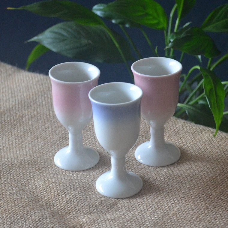 外贸原单尾货新骨瓷高脚35ml白酒