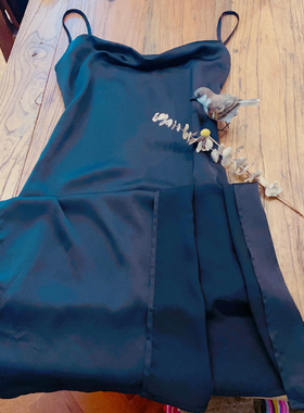 rom2小性感 荡领 下摆开叉 法式个性黑色显瘦长款吊带礼服连衣裙