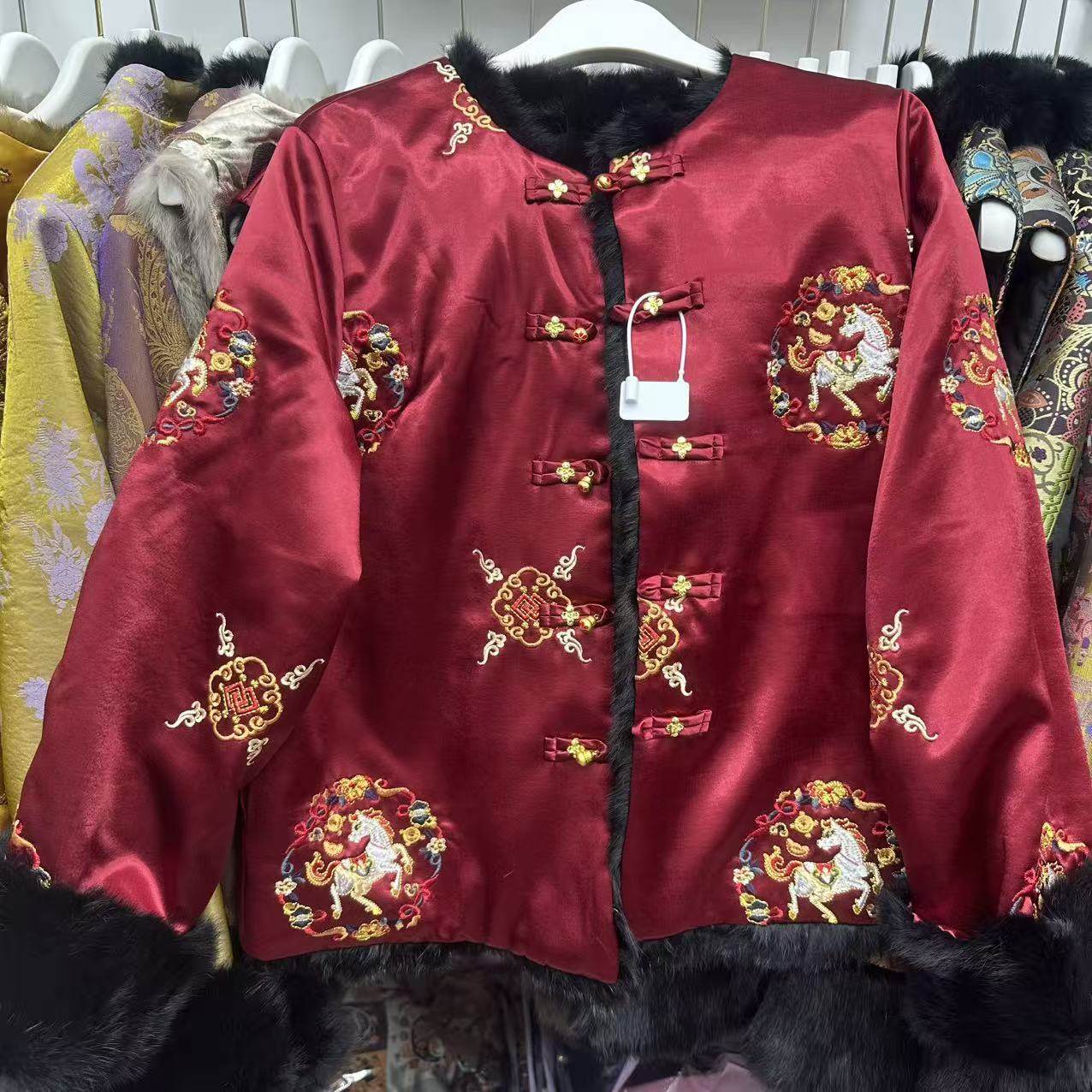 拜年服新中式皮草双面穿织锦开衫