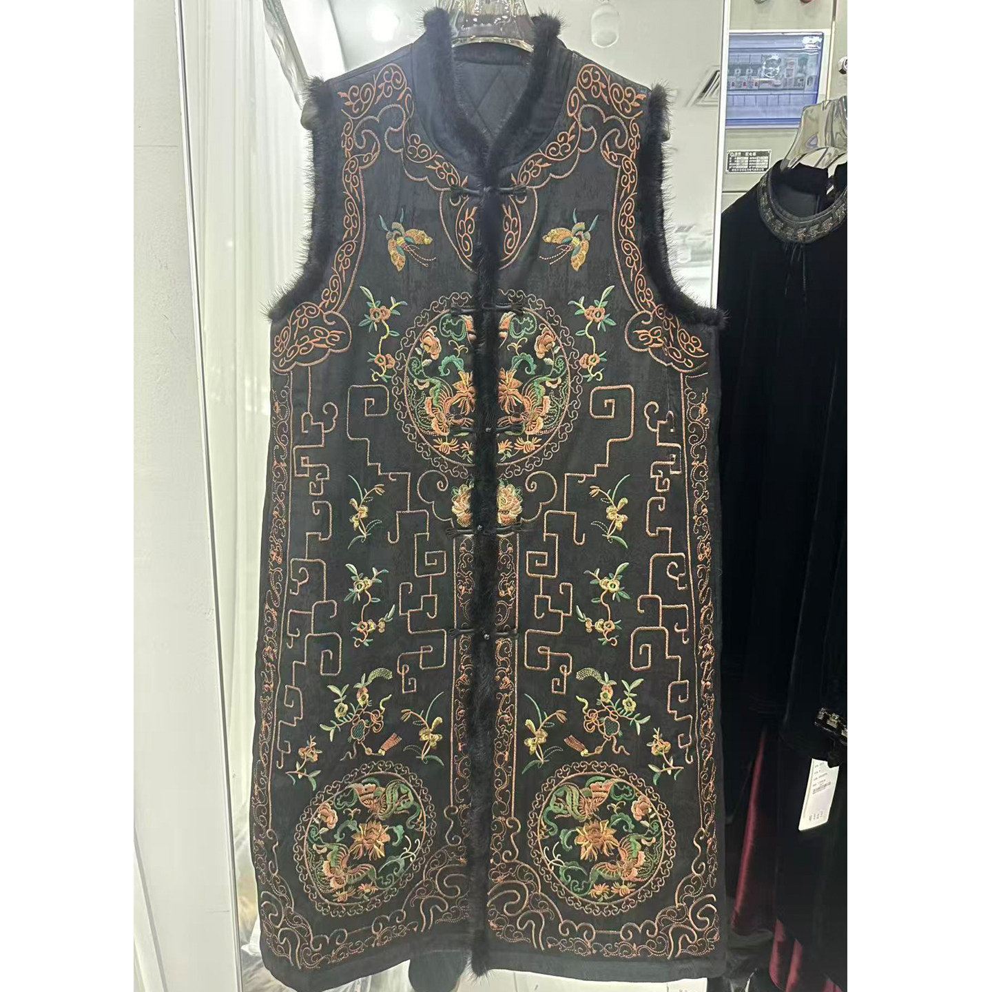 水貂毛领新中式刺绣棉马甲外套