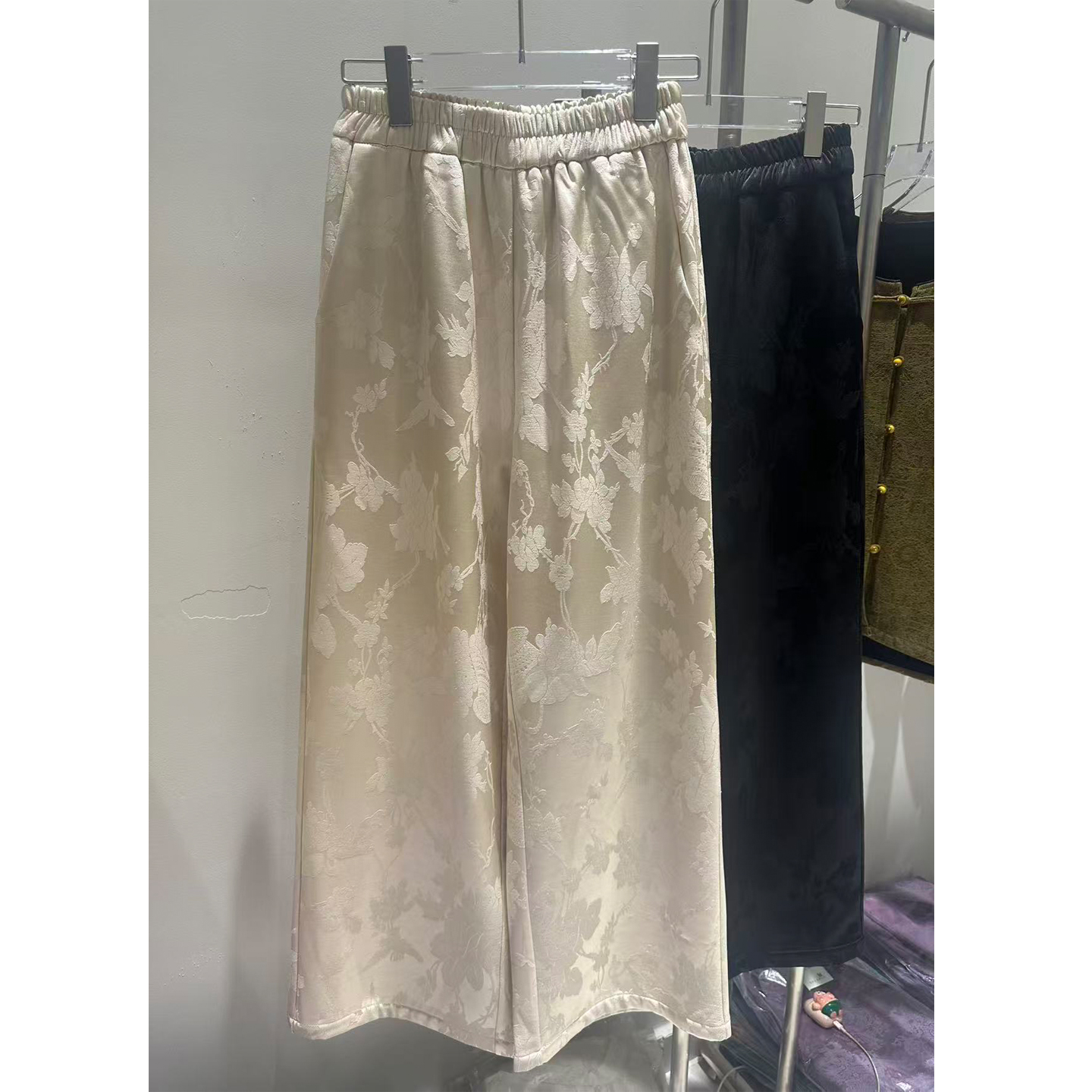 新中式国风提花冬季加绒直筒裤女