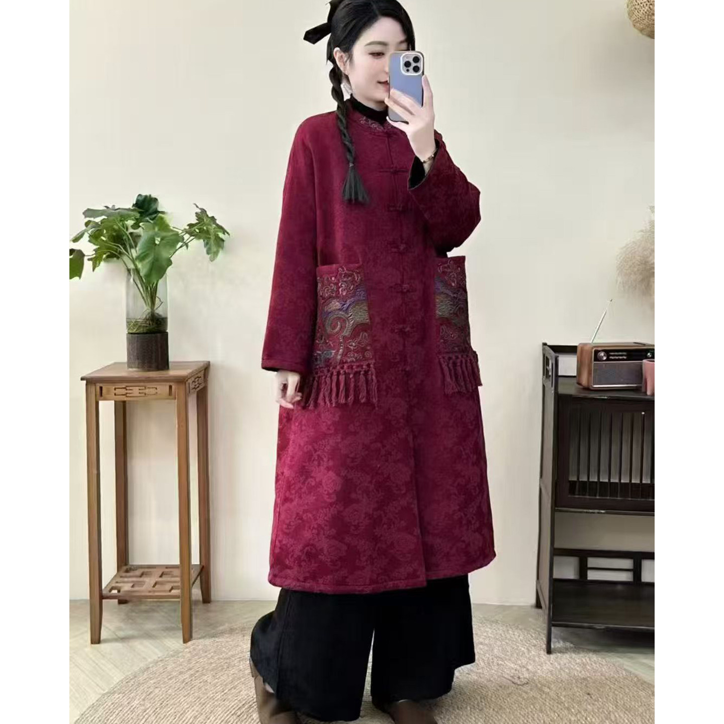 盘扣国风长款加棉保暖风衣外套