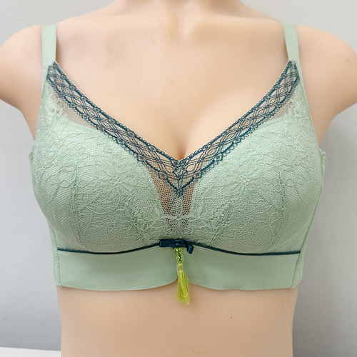 爱戴聚拢透气收副乳调理型内衣