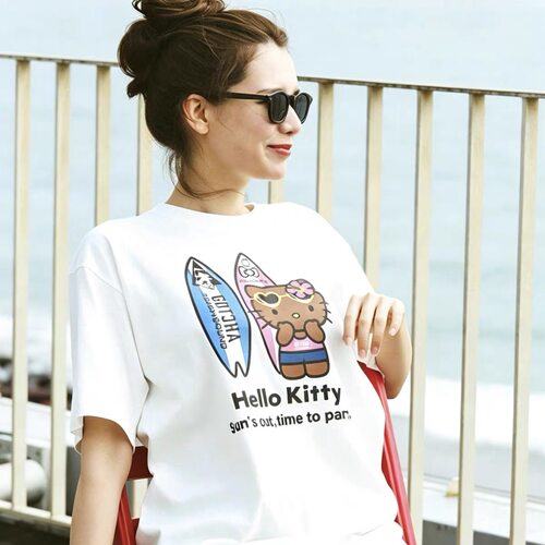 Hello Kitty黑皮凯蒂猫联名gotcha新款男女情侣美式复古短袖T恤