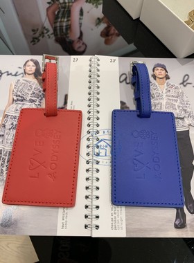 香港專櫃代購agnes b.限量款真皮百搭男女款行李箱吊牌卡套 20新