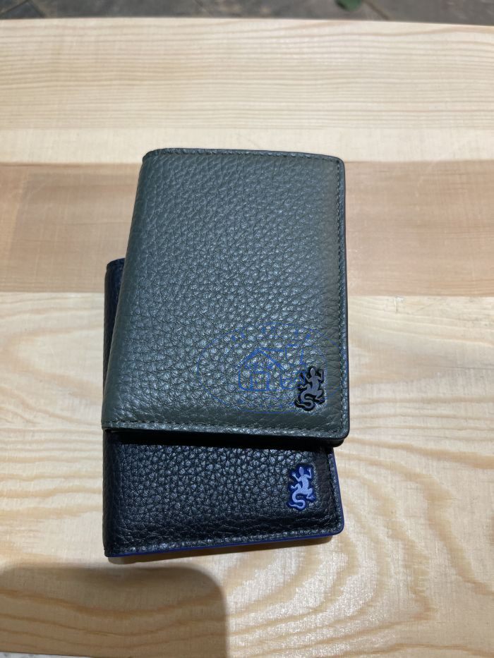 蜥蜴logo荔枝紋真皮男款卡片包錢包 21秋冬