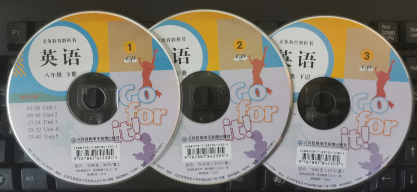 正版代购 仅CD光盘 八年级英语下册人教版配套CD光盘3张仅光盘初中初二8年级英语下音频