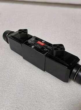 原装VICKERS威格士KDG4V-3-33C30X-H-M-U-H7-60电磁阀液压阀
