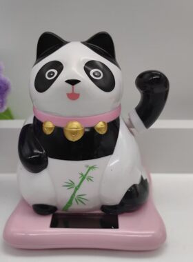 太阳能招财熊猫二哈柴犬