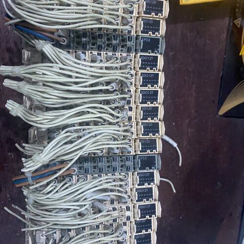 议价施耐德PLC模块TM5SD112D可维修