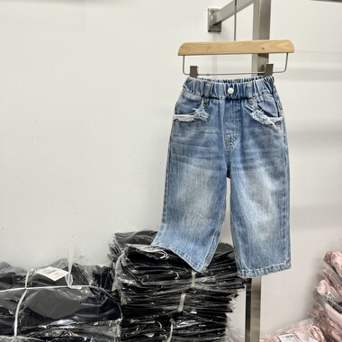 尔菲梵EC潮牌酷男秋天季款小童装拉丝洗水磨白渐变直筒牛仔长裤子