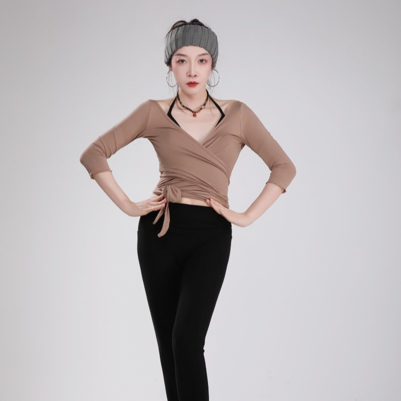 纪小白【缚光】加长绑带上衣肚皮舞瑜伽普拉提练功服七分袖显瘦,运动/瑜伽/健身/球迷用品,肚皮舞上装,淘宝优惠券,粉丝福利购,淘宝优惠卷