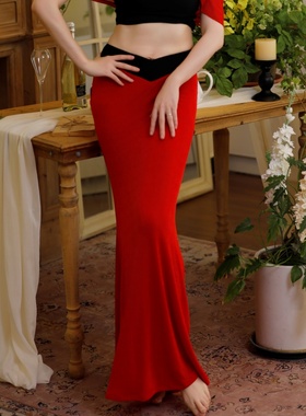 纪小白原创肚皮舞下装东方舞轻奢包臀显瘦舞裙自带打底裤高腰显个