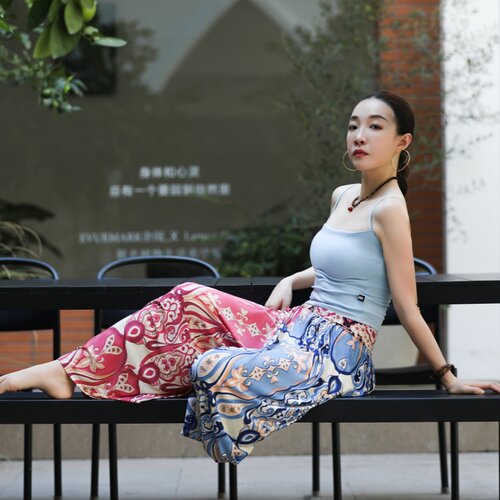 纪小白原创印花静奢风小众阔腿裤