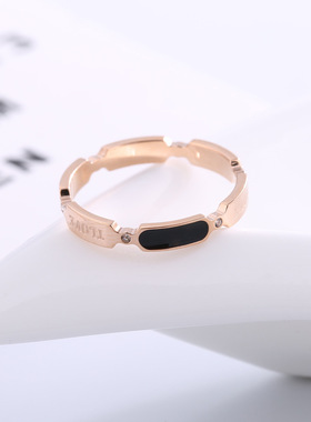 黑胶LOVE玫瑰金戒指钛钢情侣饰品