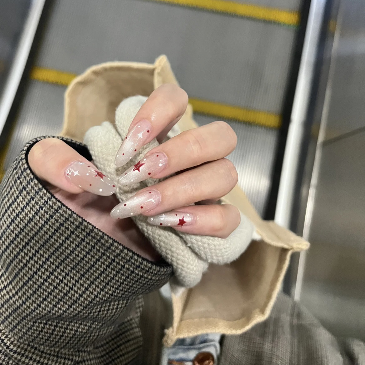 2025新款手工穿戴甲纯欲温柔渐变五角星波点玻璃珠猫眼淑女美甲,彩妆/香水/美妆工具,穿戴甲/甲片,淘宝优惠券,粉丝福利购,淘宝优惠卷