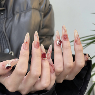 故事 晕染玫瑰手工穿戴甲长款 红色美甲高级感显白纯欲风 玫瑰