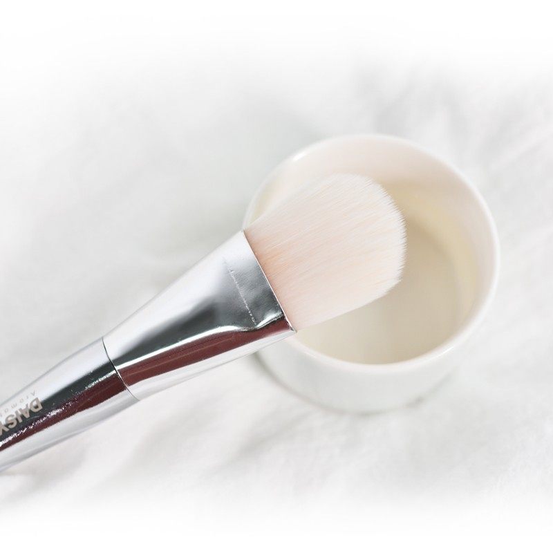 雏菊的天空化妆刷细腻软毛 DIY定制化妆刷腮红刷面膜化妆刷子在类目 彩妆/香水/美妆工具, 其他美容工具, 化妆/美容工具中 - 来自Buy2taobao.com提供专业的淘宝代购服务