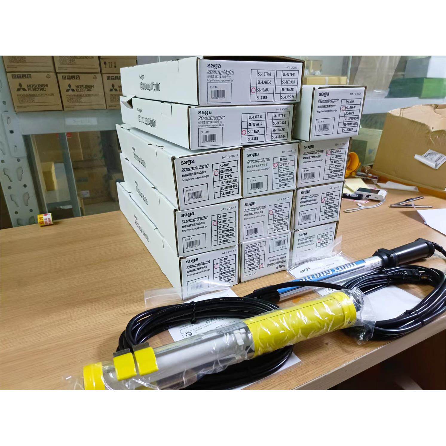 日本SAGA佐贺 工作用荧光灯 SL-13MA深圳电商原装正品