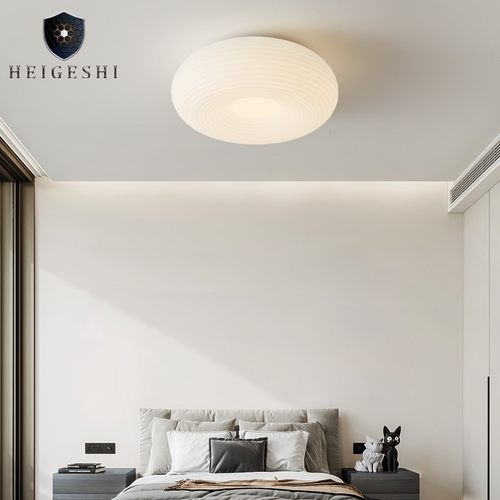 全铜卧室灯吸顶灯网红圆形苹果灯现代简约北欧奶油风儿童房间灯具