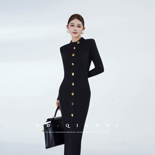 新款 2025冬季 显瘦气质百搭设计感连衣裙 低调贵气 MD千亿