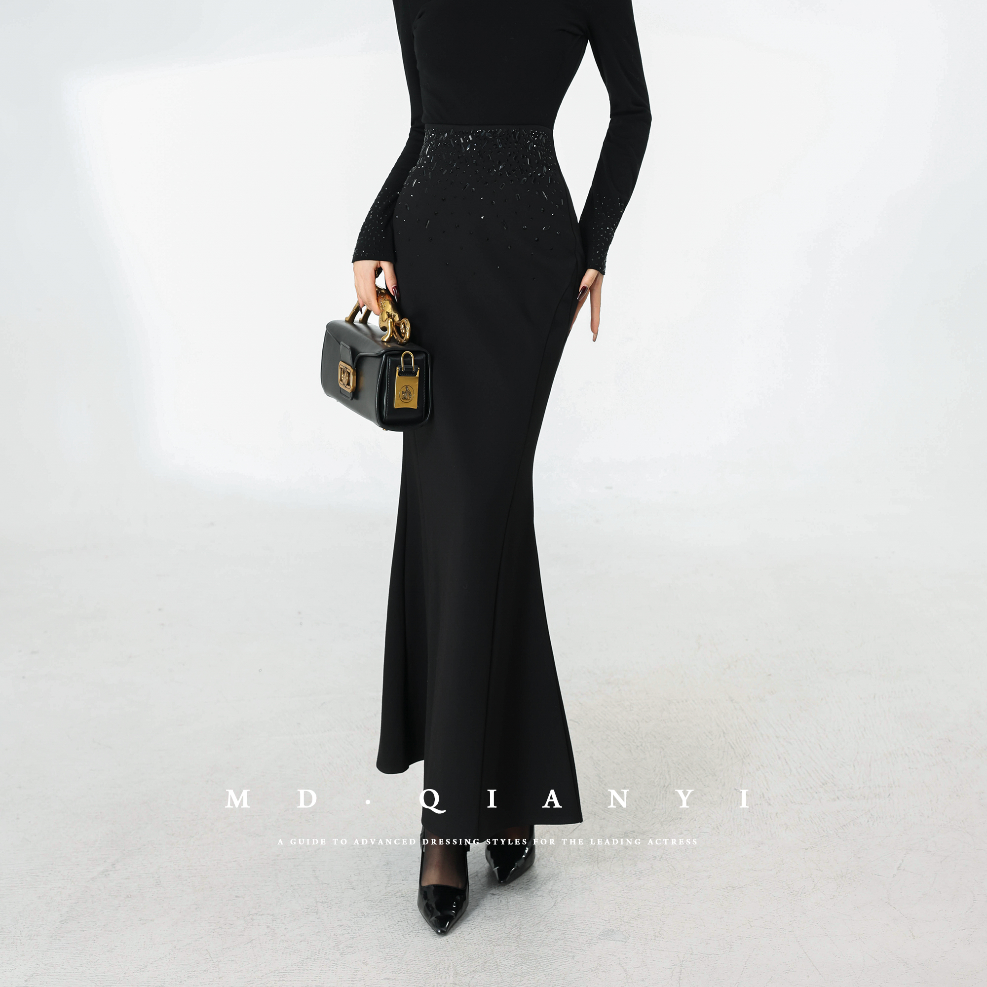 MD千亿【群星闪耀】2025冬季气质百搭鱼尾裙重工烫钻半身裙