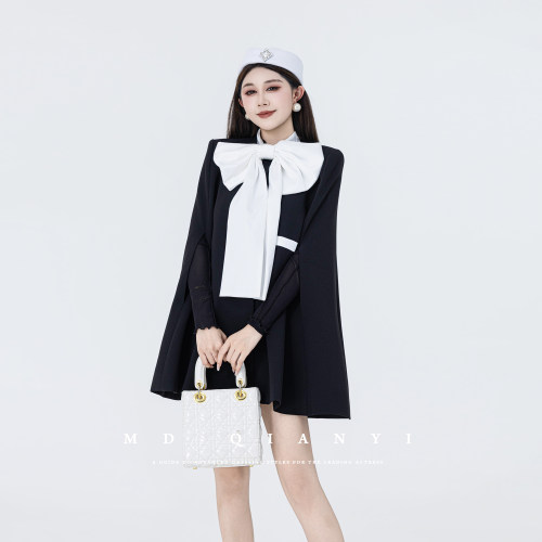 MD千亿【COCO小姐】2026秋季新款显瘦百搭时尚优雅收腰短外套