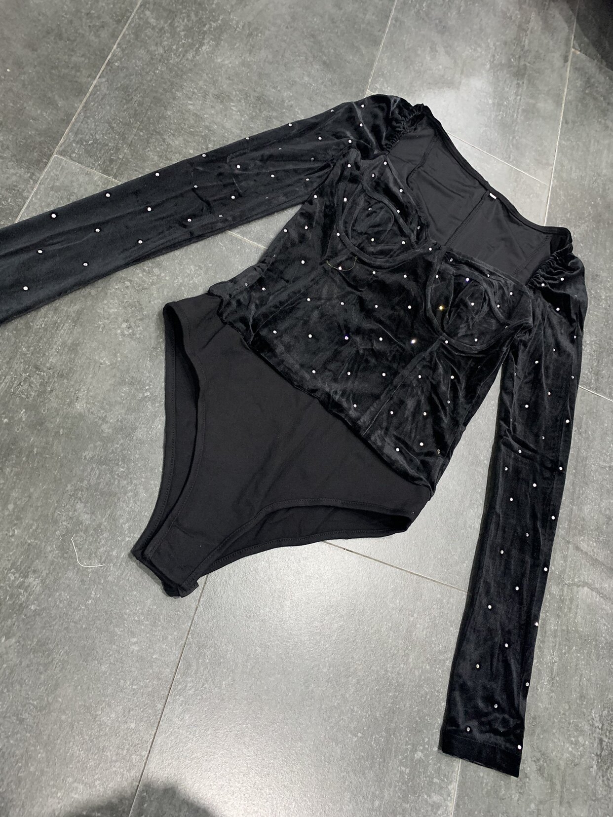 烫钻丝绒连体上衣修身