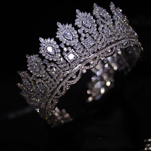 皇冠头饰2024新娘结婚轻奢奢华成人礼十八岁生日王冠可调节圆冠98