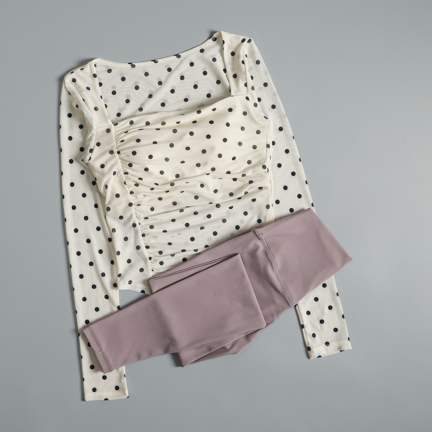 瑜伽服套装女秋冬季健身房训练运动速干服绝美显瘦跑步骑行长裤