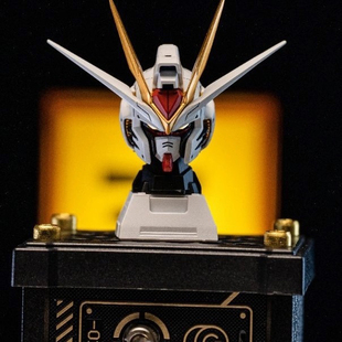 密涅瓦-机械神话 非凡强袭机甲头雕带灯组带特典预涂装拼装