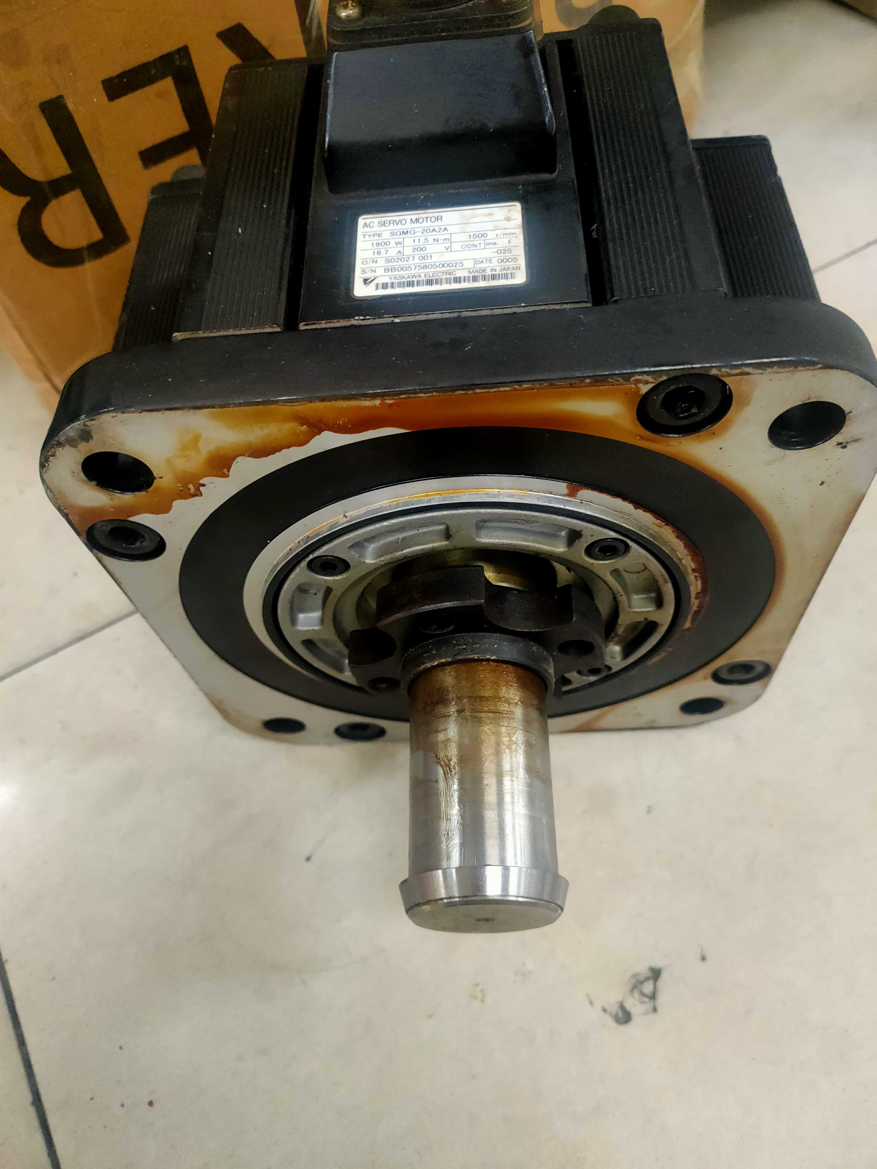 安川SGMG-20A2A SGMG-20A2AB现货成色漂亮保三个月 议价