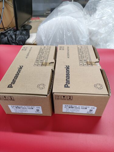 全新松下伺服电机MHMF042L1U2M/MHMF042L1V2M原厂质保一年