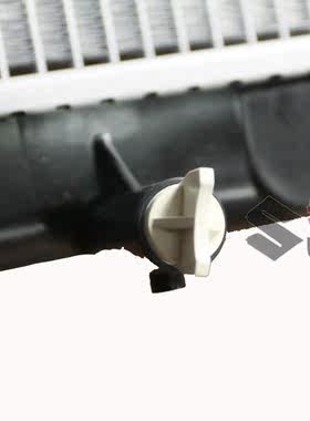 新奥拓水箱 散热器 手动挡原装正品日本进口