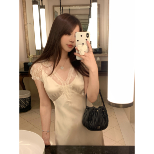 100醋纤蕾丝拼接光泽感v领腰带显瘦连衣裙长裙新品 流光裙 AHY