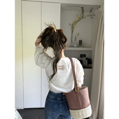 现货AHY 新品 品质细节100棉复杂工艺泡泡袖 蕾丝拼接小衫