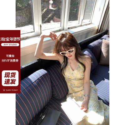 现货AHYv领碎花连衣裙女夏