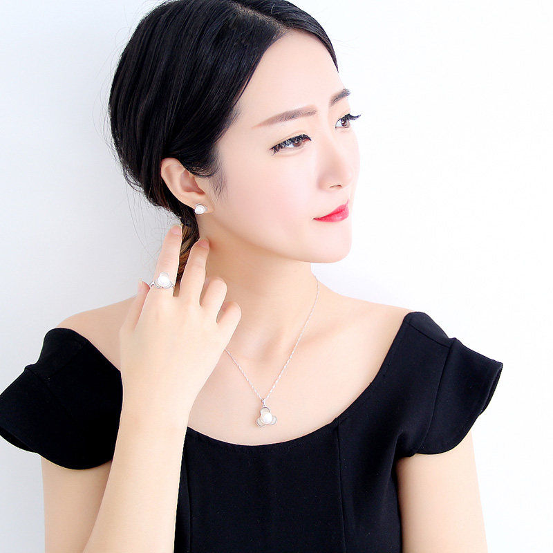 百寻韩式简约925银珍珠锁骨链套装百搭女款小清新项链耳钉首饰品