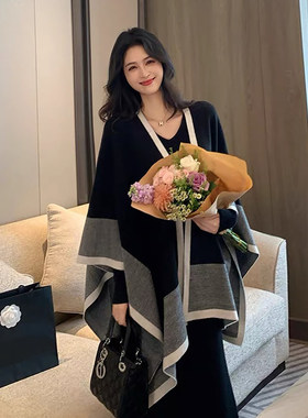 高级感拼色斗篷披肩女秋冬季慵懒保暖围巾针织外套时尚百搭大披风