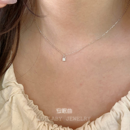 超闪锆石925银方形锁吊坠ins项链
