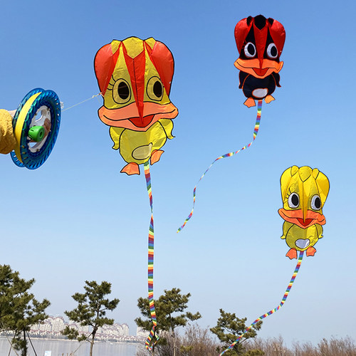 追风人小黄鸭软体立体儿童风筝