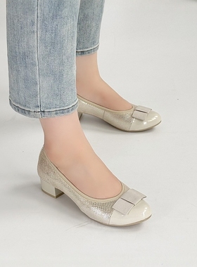 德国CAPRICE凯蝴蝶春夏舒适牛皮蝴蝶结宽版通勤鞋中跟单鞋22345