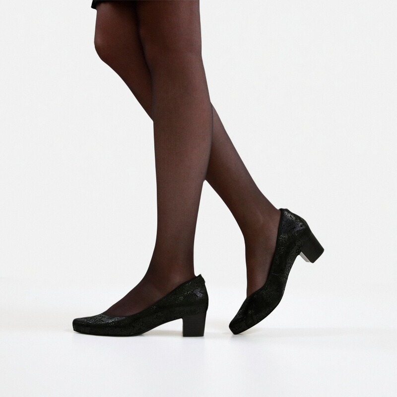 CAPRICE牛皮纹理中跟通勤单鞋